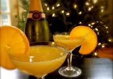 Raising a glass of Emeril’s Champagne Punch to you! #sundaysupper