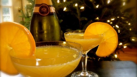 Raising a glass of Emeril’s Champagne Punch to you! #sundaysupper