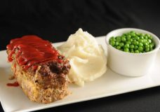Meatloaf that will make you swoon and Datz the truth #SundaySupper #recipe
